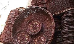 داریان؛ به عنوان روستای ارغوان‌ بافی ثبت ملی می‌شود