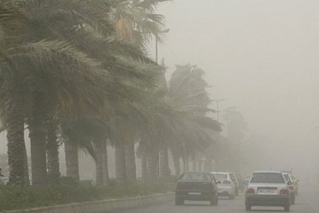 وزش شدید باد در عراق گرد و خاک را به کرمانشاه می‌آورد