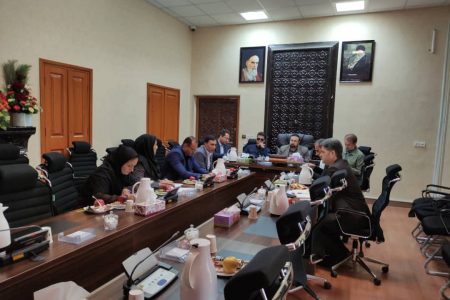 شهردار کرمانشاه:  ۱۳۷ پل ارتباطی بدون واسطه شهروندان و شهرداری/پیشنهادات شهروندان بررسی ‌می‌شود/نظرسنجی بهبود دهنده عملکرد پرسنل خواهد بود