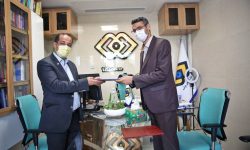 رئیس سازمان حمل و نقل مسافر شهرداری کرمانشاه خبر داد؛  امضاء تفاهم‌نامه همکاری بین بیمارستان بیستون و سازمان حمل و نقل شهرداری کرمانشاه/چشمان رانندگان ناوگان حمل و نقل عمومی کرمانشاه پایش می‌شود