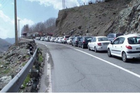 رئیس پلیس راه کرمانشاه خبر داد؛  ترافیک جاده‌ای به طول ۱۵ کیلومتر از گردنه پاتاق تا سرپل‌ذهاب