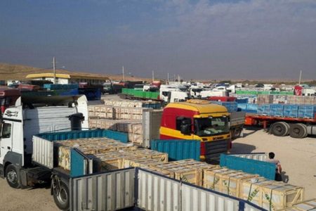 کامیون‌های حامل بار در مرز خسروی در انتظار ترخیص است