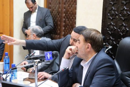 شهرداری کرمانشاه با تمام ظرفیت ممکن در خدمت‌رسانی به زائران اربعین ورود کرد/ در حال جذب سرمایه‌گذار برای پروژه‌های تفریحی در شهر کرمانشاه هستیم