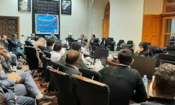شهردار کرمانشاه:قدردان خانواده شهدا هستیم/آمادگی مجموعه مدیریت شهری برای خدمتگذاری به خانواده شهدا