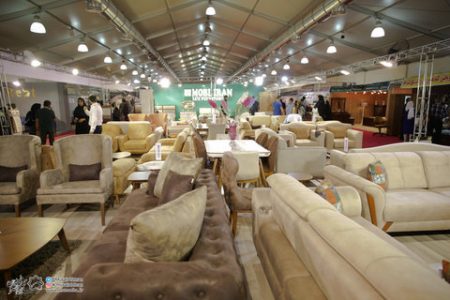 برپایی نمایشگاه مبلمان، لوستر و صنایع چوبی در کرمانشاه