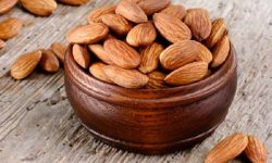 بهبود دیابت با مصرف روزانه بادام