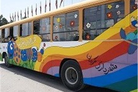 اتوبوس‌های گردشگری مسافران نوروزی را در کرمانشاه جابه‌جا می‌کنند