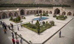 اسکان ۲۵۶ هزار مسافر نوروزی در کرمانشاه/ تاق‌بستان در صدر توجه گردشگران