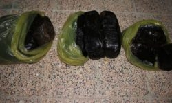 کشف بسته پستی ۱۹ کیلویی تریاک و شیشه در کرمانشاه