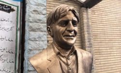 رونمایی از سردیس هنرمند متعهد مرحوم استاد احمد عزیزی شاعر کرمانشاهی