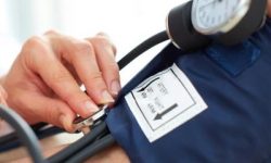غربالگری بیش از یک میلیون و ۲۶۰ هزار کرمانشاهی در پویش ملی سلامت