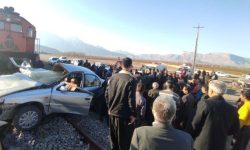 ۲ کشته در برخورد قطار با سمند در کرمانشاه