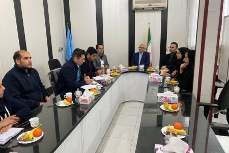 با جدیت پیگیر مطالبات پرستاران هستیم