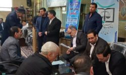 برپایی میز خدمت مسئولان قضایی کرمانشاه در مزار شهدا