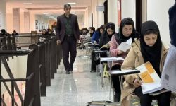 داوطلبان مهندسی در حال رقابت هستند