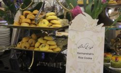آش عباسعلی و نان برنجی کرمانشاه پای میز افطار ۴۵ سفیر خارجی