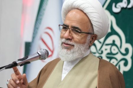 دختر در منظر اسلام، عضوی بسیار محبوب و اثرگذار تلقی می‌گردد