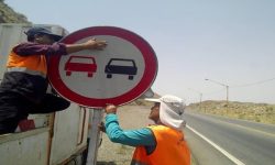 اجرای طرح گسترده نصب تابلوهای ایمنی در محورهای ارتباطی استان