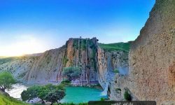 کرمانشاه قطب گردشگری غرب کشور/ پنج میراث طبیعی استان، ثبت ملی شد