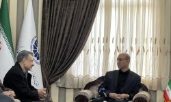 دیدار چهره به چهره استاندار با صنعتگران/ تاکید بر رفع موانع تولید صاحبان کار