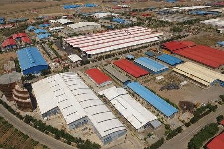 تسهیل شرایط برای واگذاری زمین به سرمایه‌گذاران با هدف حمایت از تولید