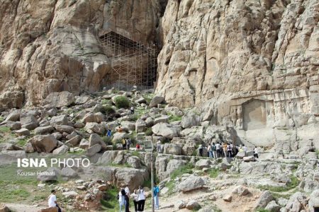 احداث آسانسور شیشه‌ای در محوطه جهانی بیستون به کجا رسید؟