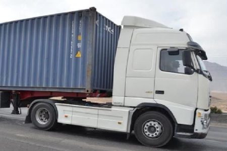 ممنوعیت تردد کامیون‌های حامل سوخت در محور قصرشیرین – سرپل ذهاب