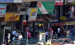 اجرای طرح همسانسازی تابلوهای تبلیغاتی اصناف با هدف ایجاد نظم بصری و حذف آشفتگیهای تبلیغاتی
