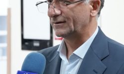 دکتر سروش مقام استاد را به اساتید دانشگاه علوم پزشکی تبریک گفت