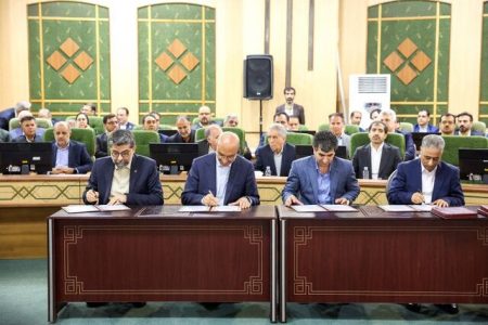 سه تفاهم‌نامه‌ مهم با حضور رئیس جمهور به امضا رسید