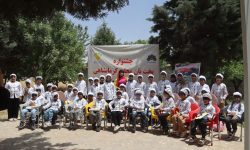 کودکان کرمانشاه، در دامن چالابه نان محلی پختند