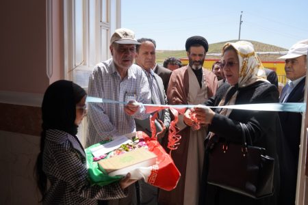 بهره‌برداری از ۲ واحد آموزشی در سنقروکلیایی و صحنه