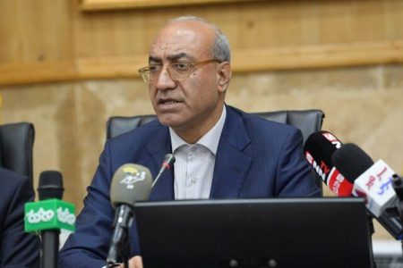 بانک‌ها در پرداخت تسهیلات و تقسیط بدهی‌ واحدهای تولیدی همکاری کنند