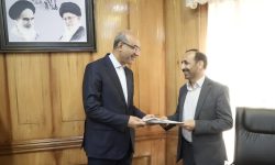 رونمایی از کتاب خاطرات یکی از آزادگان استانداری