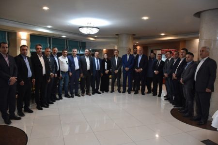 نشست رئیس و هیات نمایندگان اتاق بازرگانی کرمانشاه با هیأت اقتصادی–بازرگانی سلیمانیه عراق