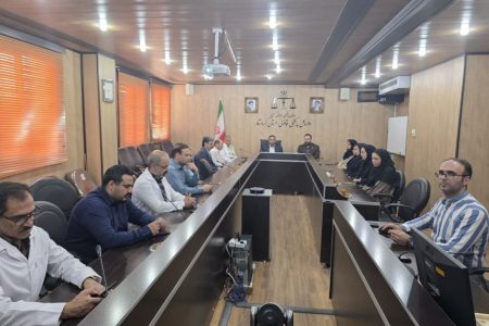 تجلیل دادستان کرمانشاه از پزشکان نمونه پزشکی قانونی