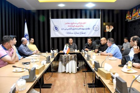 دیدار رئیس اتاق بازرگانی کرمانشاه با فعالان اقتصادی