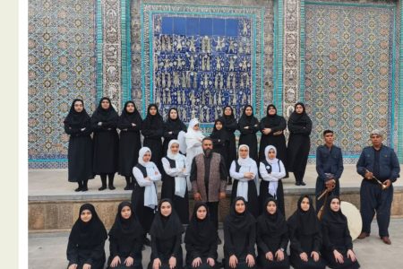 گروه شاهنامه خوانی سازمان فرهنگی شهرداری کرمانشاه، عنوان اثر برگزیده را کسب کرد