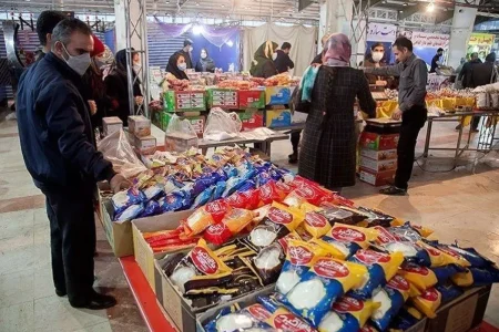 برپایی نمایشگاه شب یلدایی در کرمانشاه