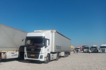  تردد بیش از ۲۵۵ هزار دستگاه کامیون در گمرکات مرزی استان کرمانشاه 