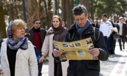 تا سال ۱۴۰۷ باید به جذب سالانه ۷۰۰ هزار گردشگر خارجی در کرمانشاه برسیم