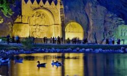 اجرای پروژه نورپردازی از طاقبستان تا میدان فردوسی