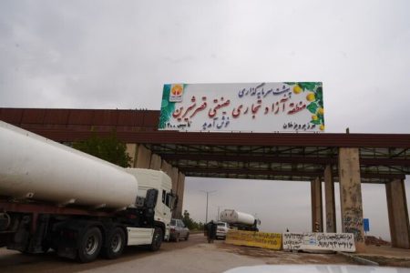 سازمان منطقه آزاد:عمر خودروهای وارداتی باید ۱۲ماه باشد
