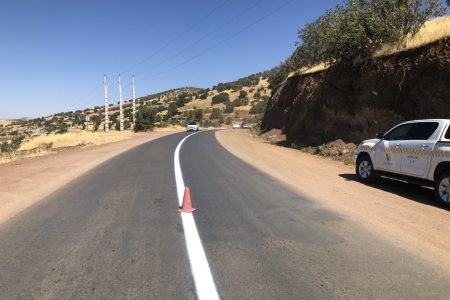اجرای ۳۶.۵ کیلومتر خط‌کشی آکس جاده در محورهای مواصلاتی شهرستان جوانرود